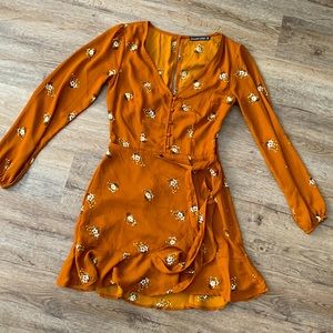 🧡A&F Brown floral Dress 🤎